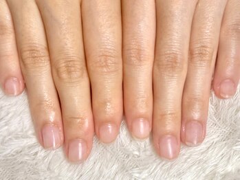 グレースレディ 大阪店の写真/隠していた手から、思わず褒められる手へ♪綺麗&健康的な爪になるよう根本から育てます*男性も大歓迎◎