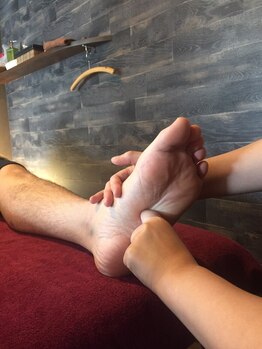 ポム(POM)の写真/立ち仕事&デスクワークお疲れ様!足のむくみ&冷えだるさをスッキリ解消◎