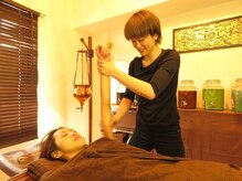 セレンディップ(Seren Dip)/ハーブオイル使用全身アビヤンガ