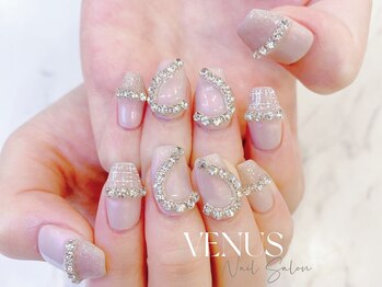 ヴィーナス(VENUS)/