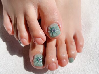 セムヤネイル(sem'ya nail)/定額フットネイル