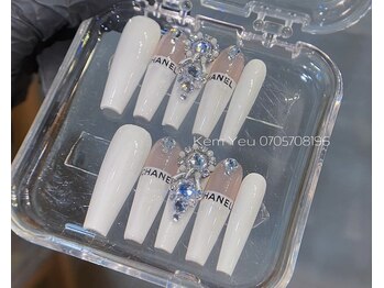 リナスパ(79LINA SPA)/