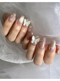 蝶々ネイル