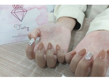 ティアリー(Tiary)/