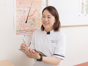 きりんの写真/首が痛い、肩こり、頭痛でお悩みの方、体や年齢のせいにしていませんか？その症状からだのゆがみが原因かも