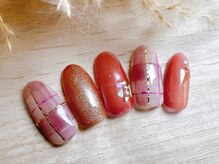 アミネイルズ(AmiNails)/チェック柄ネイル♪