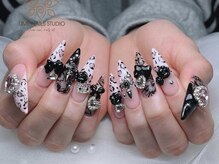 ウメネイルスタジオ(UME NAIL STUDIO)/ * 長 さだしやり放題×つけ放題