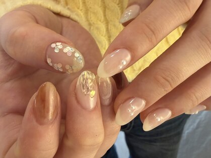 603ネイルズ(603NAILS)の写真