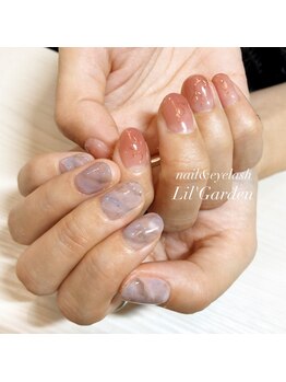 リルガーデン 新宿南口(Lil' Garden)/左右非対称×ショートネイル