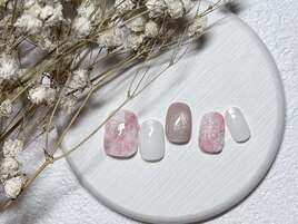 ぷっくり可愛いさくらネイル
