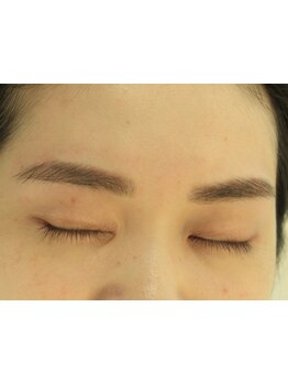 アイブロウメニューがあるサロン