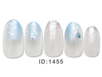 スパネイル アトレ竹芝店/2025年7、8月ジェルデザイン