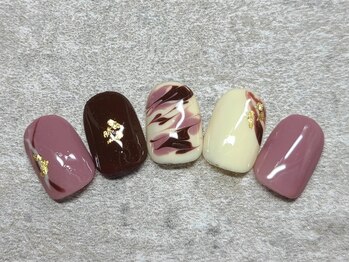 コキーユ(Coquille)/チョコレートネイル