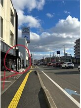 ラクナ ホワイトニング(RAKUNA)/12号線沿いに当ビルがございます