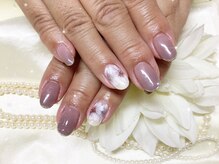 ウィズ フェリーク/グレーフラワーネイル