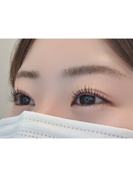 ナチュラル上品な目元にしたい