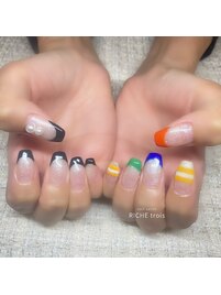 カラフルフレンチネイル