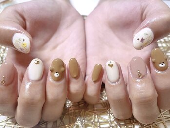 ブラン(Blanc)/くまちゃんネイル