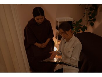 サンゴビューティーセイタイ 岸和田(35 BEAUTY SEITAI)の写真/【冷えを改善して免疫力もUP！】自律神経を整えて健康的な身体を目指す!こだわりハーブのよもぎ蒸し￥2,980