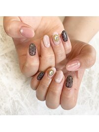 シースルードットネイル