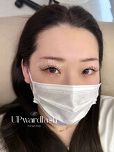ひとりdeあいさろん/下がりまつ毛の方はアップワード
