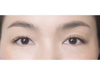 グランウィーユ バイ ロンド 銀座(Grand oeil by Lond)/マツエク　フラットラッシュ