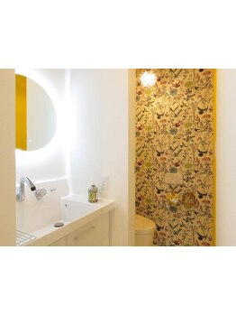 仕事帰り・早朝OKのサロン