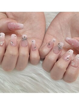 キレイエ ネイルズ(KIREIE NAILS)/ホワイトグラデーション
