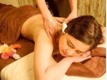 ナチュラル ハーモニー(Natural Harmony)の雰囲気(個室空間もあり周りを気にせず施術を受けられます。)