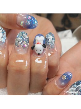 アモ ラブネイルズ(AMO Love nails)/SNOOPYネイル