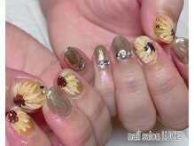 ルーチェ(LUCE)/ひまわりネイル