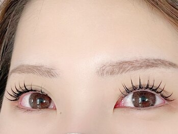 エンヴィバイコスメーア(Envy by Cosmea)の写真/【デザイン/LED持続力◎】ボリュームは欲しいけど、やりすぎ感があるマツエクはイヤ!その理想お任せ下さい!