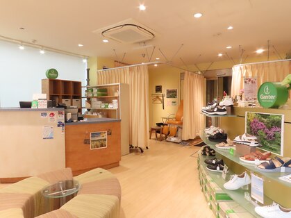 フスウントシューカルチャー 浅草本店の写真