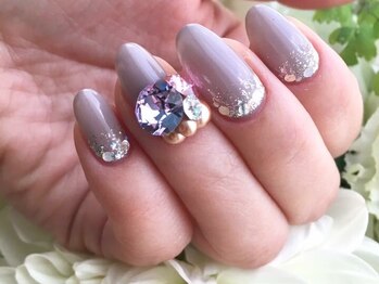 サロンドフォーエイチ(salon de 4H)/ブライダルネイル