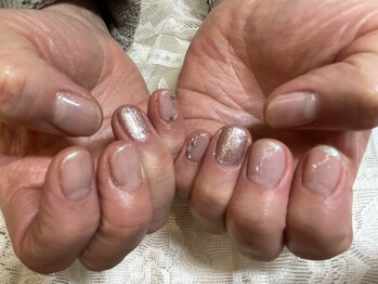 エム アマーレ(M-amare)/シェラックネイル