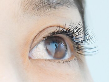 アースビューティー(EARTH BEAUTY)/人気のLEDマツエク+フラット