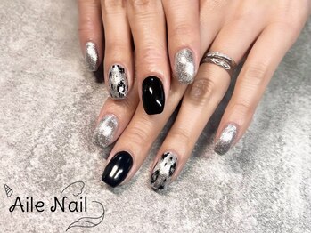 モノトーンネイル