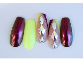 ココネイル/キラキラネイル