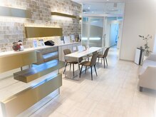 サロンイーエフ セントラル店(Salon EF)/カウンター・受付