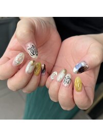 秋意識ニュアンスネイル