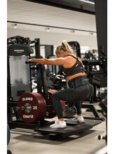 クルー ジム24(CREW GYM24)/海外選手ご用達ベルトスクワット