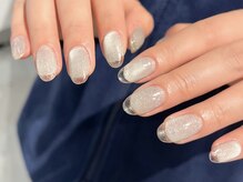 ノラ ミナミアオヤマ(NORA MINAMIAOYAMA)の雰囲気（人気のマグネット×クリアフレンチでトレンドを指先に♪）