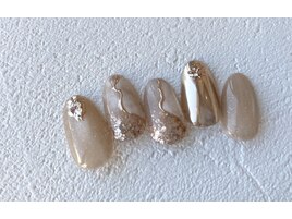 定額ラグジュアリー