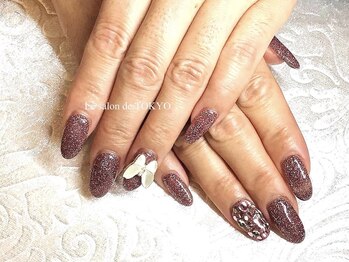 サロンド トウキョウ(Le salon de TOKYO)/秋色カラーとちょうちょネイル