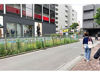 エスプライザ 横浜駅前店/横浜駅徒歩5分圏内