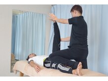 とよさきストレッチングの雰囲気（太もも裏stretching）