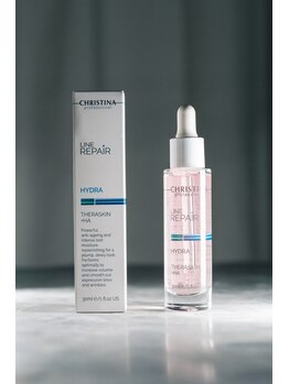 キュー(qu')/CHRISTINA(クリスティーナ)