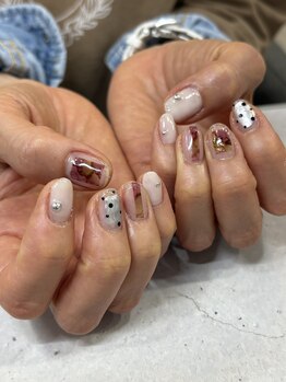 アトリエ ルー ネイルメゾン(atelier RU nail maison)/ニュアンスネイル