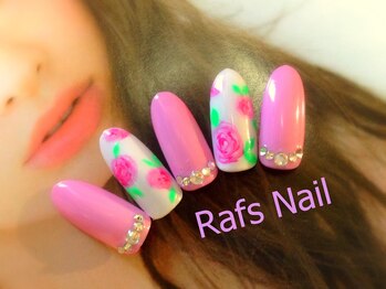 ラフズネイル(Rafs Nail)/ガーリーフラワーネイル♪
