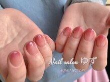 ゆず/ピンクグラデーションネイル